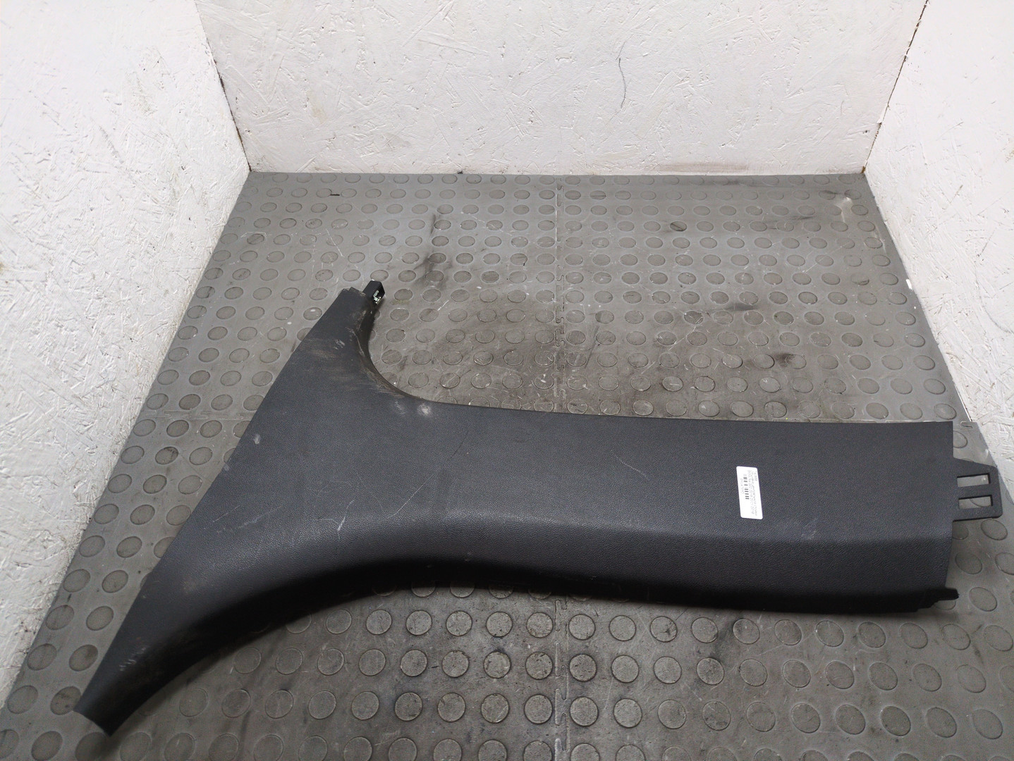 Обшивка стойки