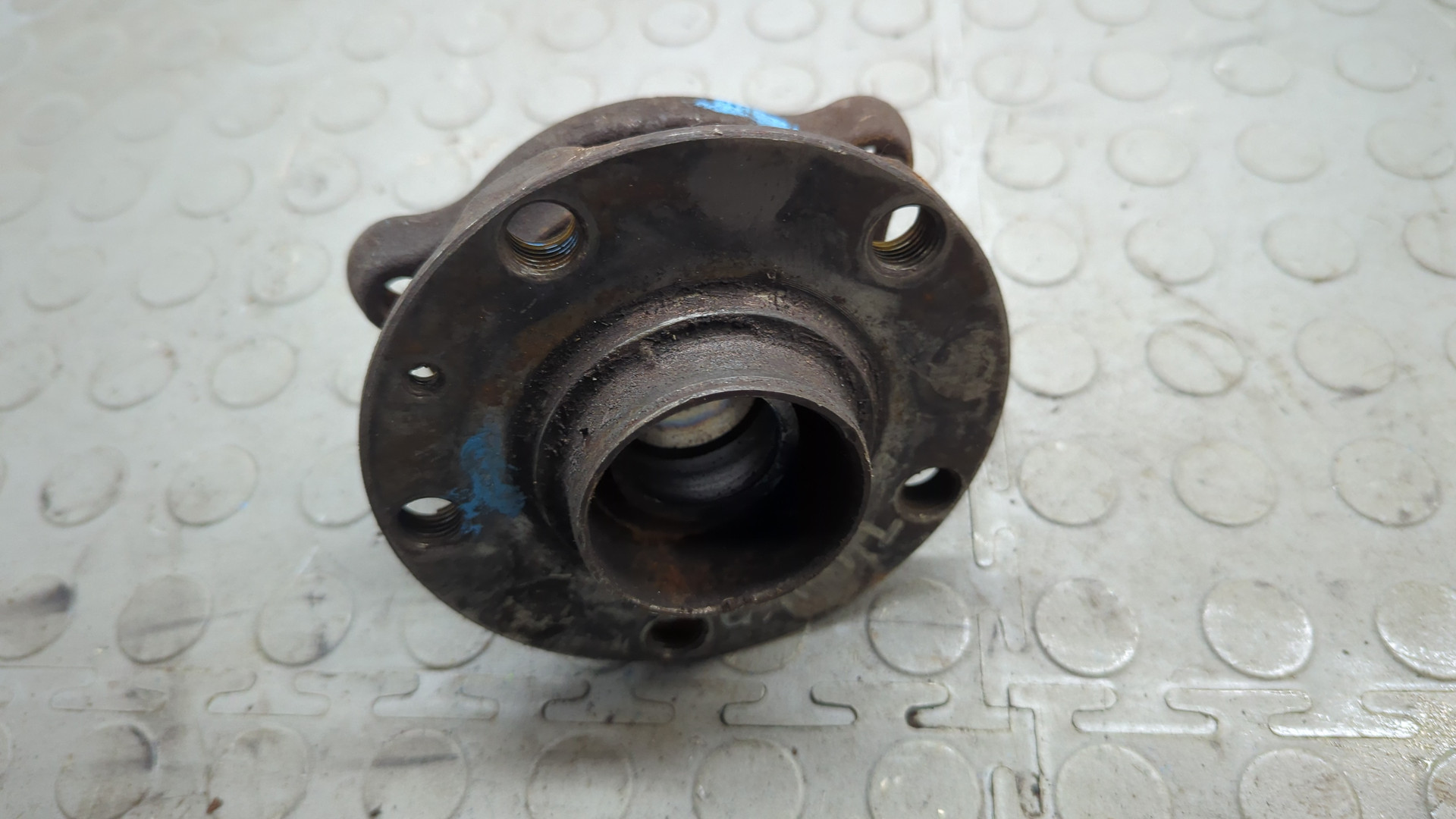 Ступица задняя