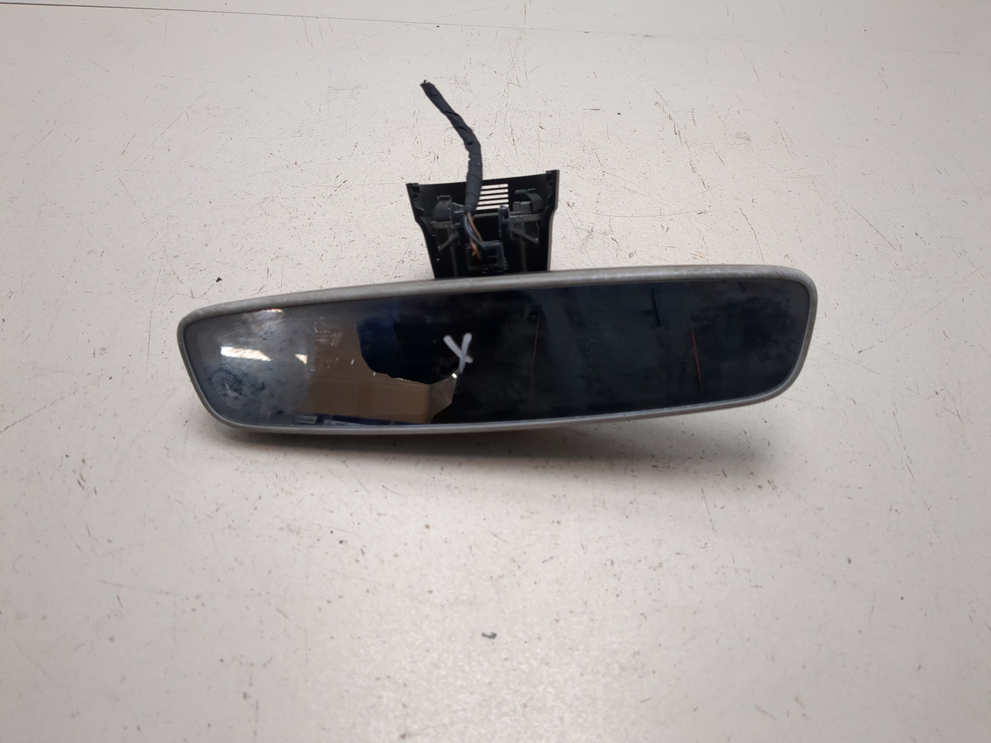 Зеркало заднего вида