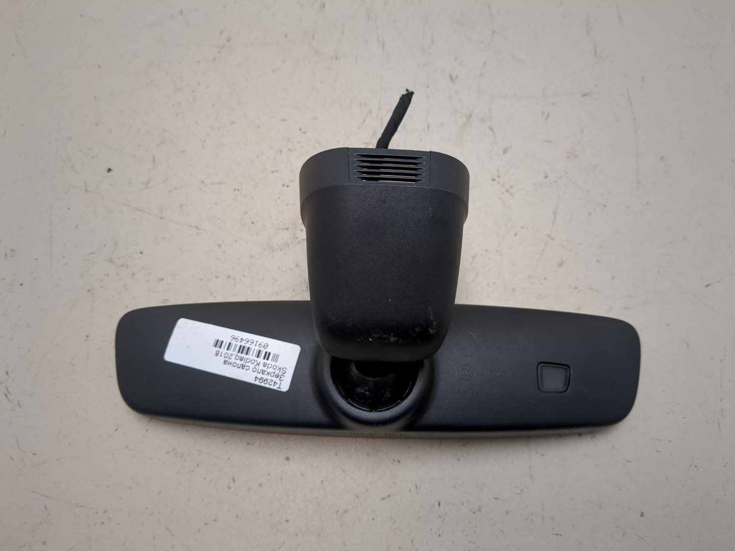 Зеркало заднего вида