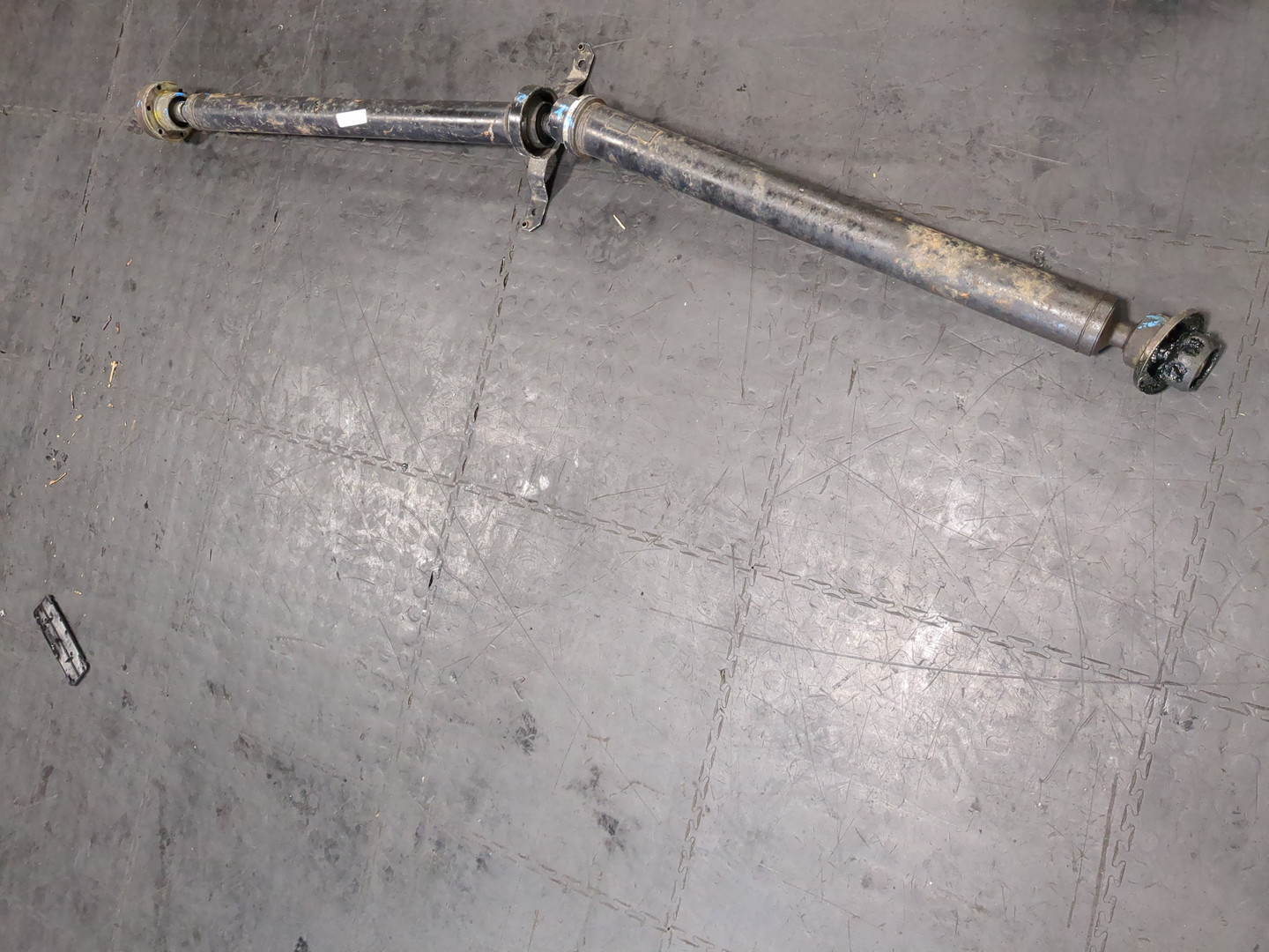 Вал карданный задний