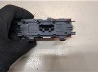 8200407415 Кнопка открывания замков дверей Audi Q5 2020- 9176184 #2