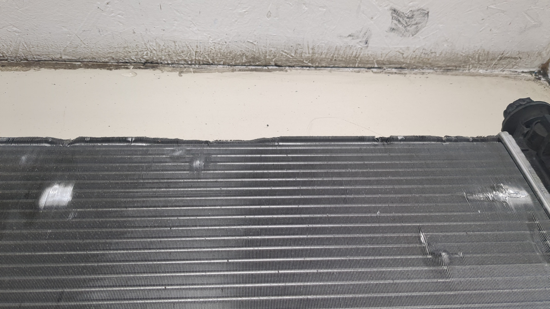 Радиатор охлаждения двигателя основной