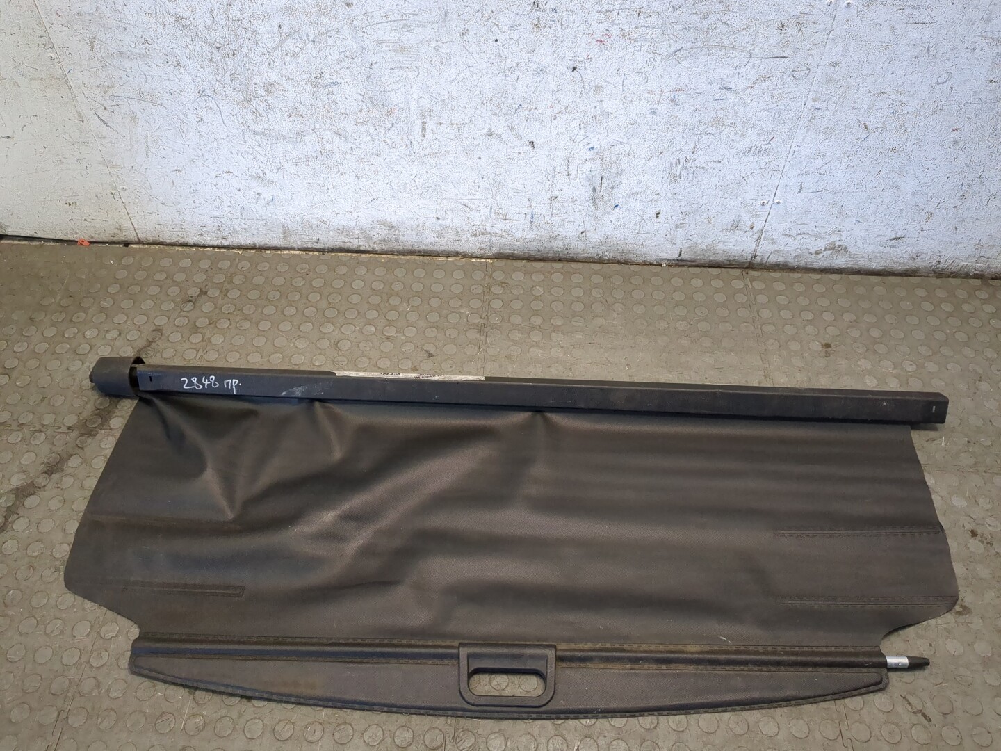 Шторка багажника