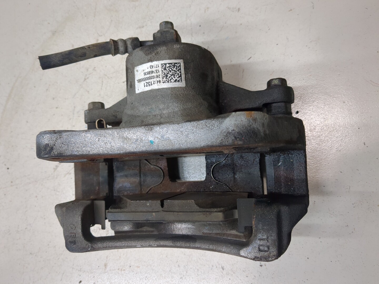 Суппорт передний левый