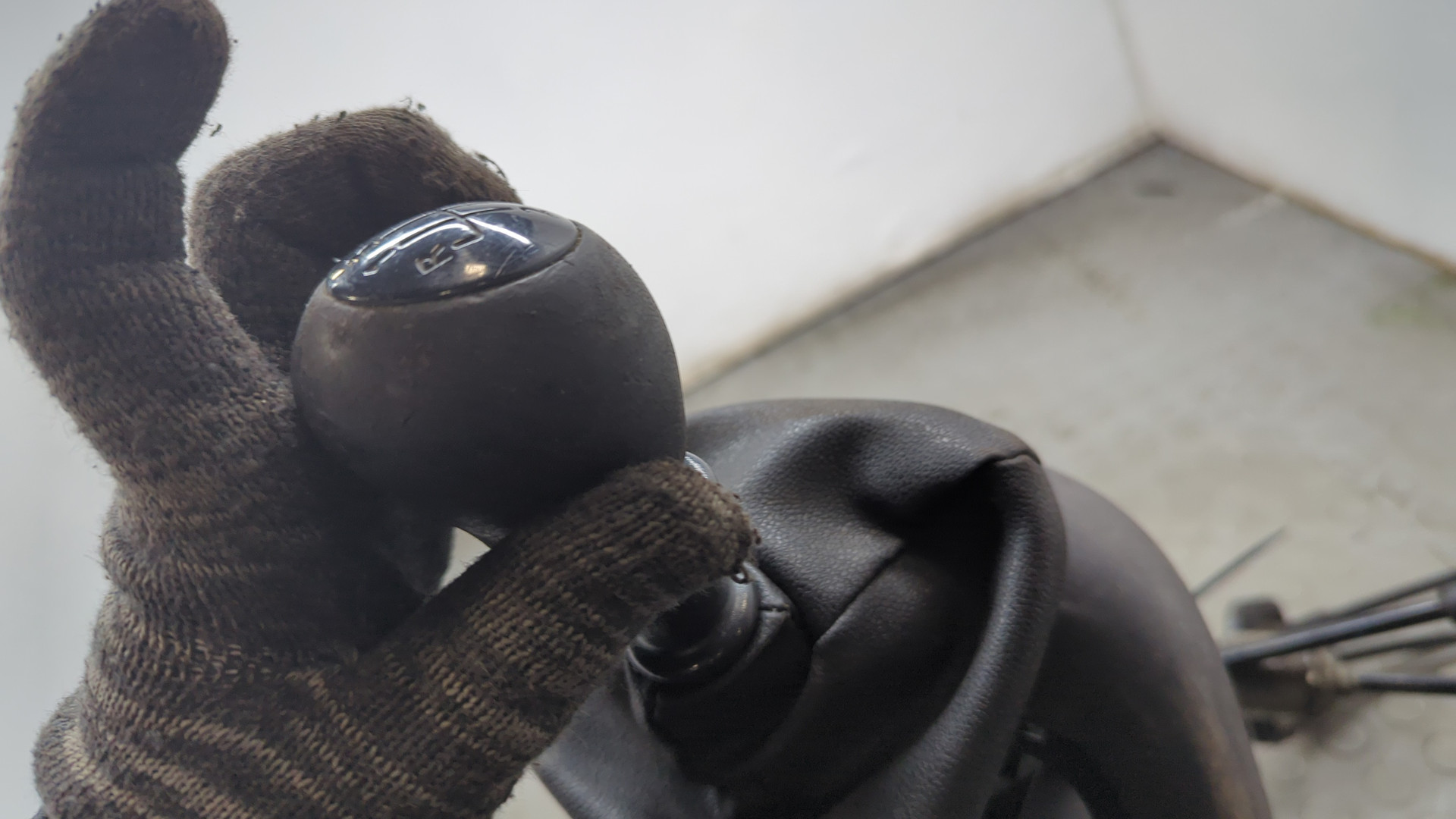 Кулиса МКПП / АКПП