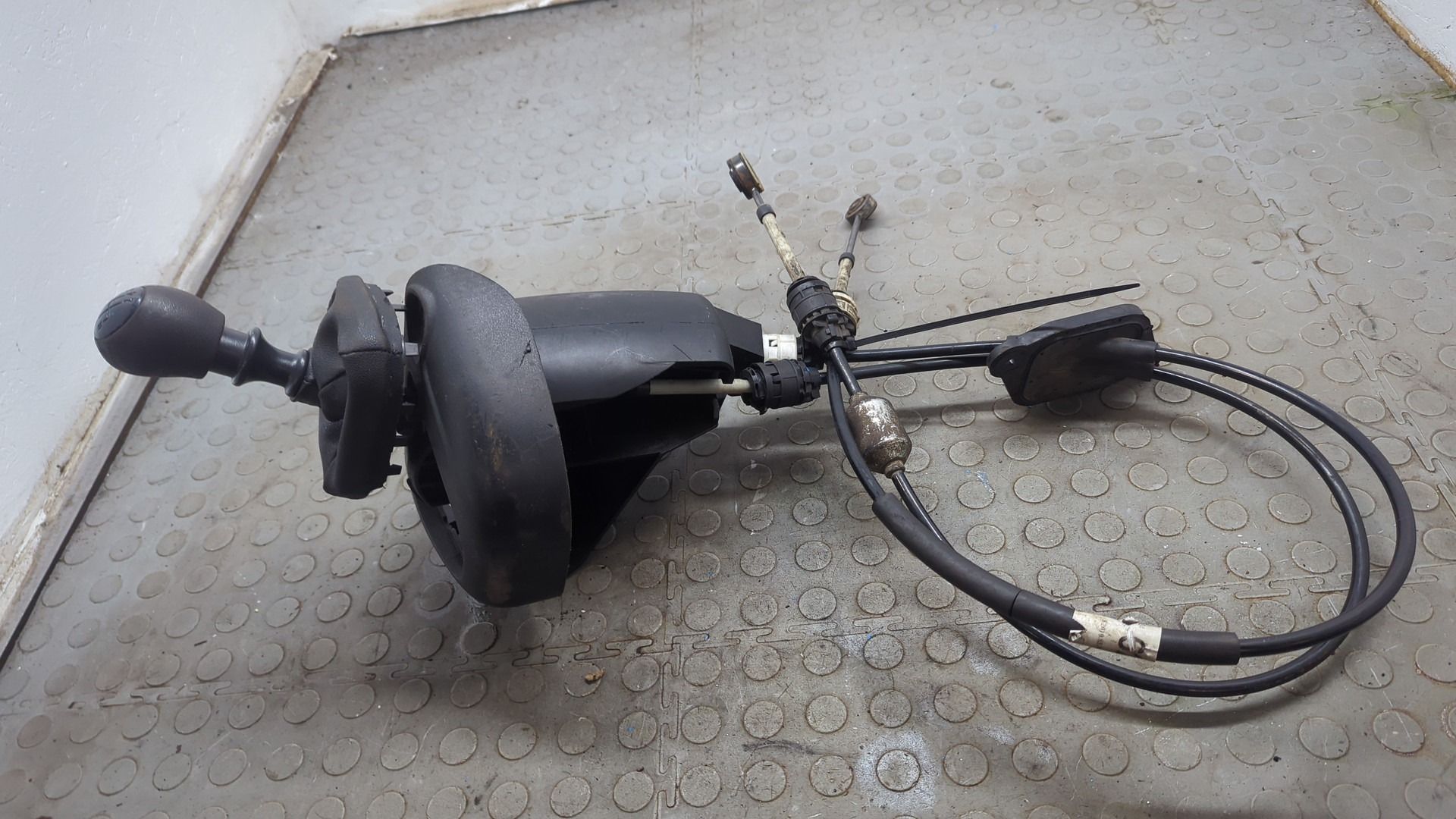 Кулиса МКПП / АКПП