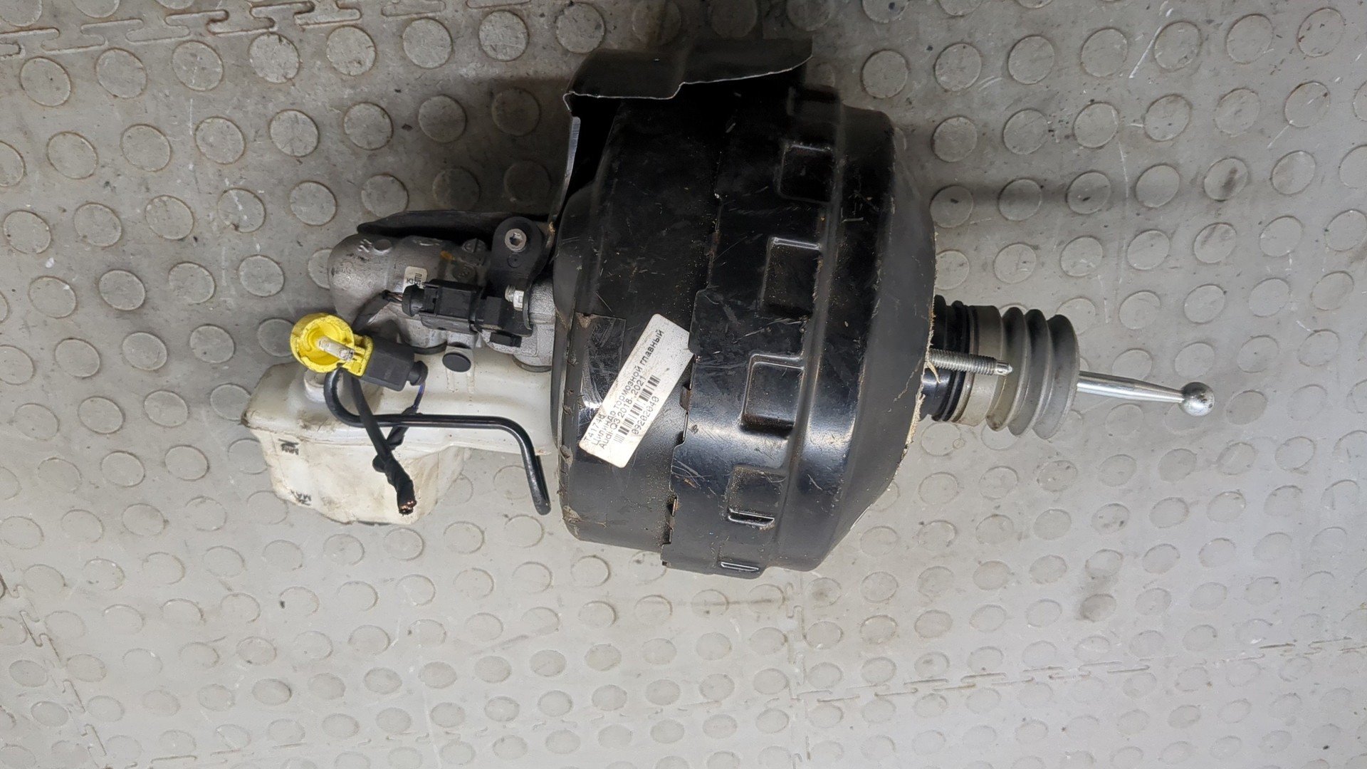 Цилиндр тормозной главный