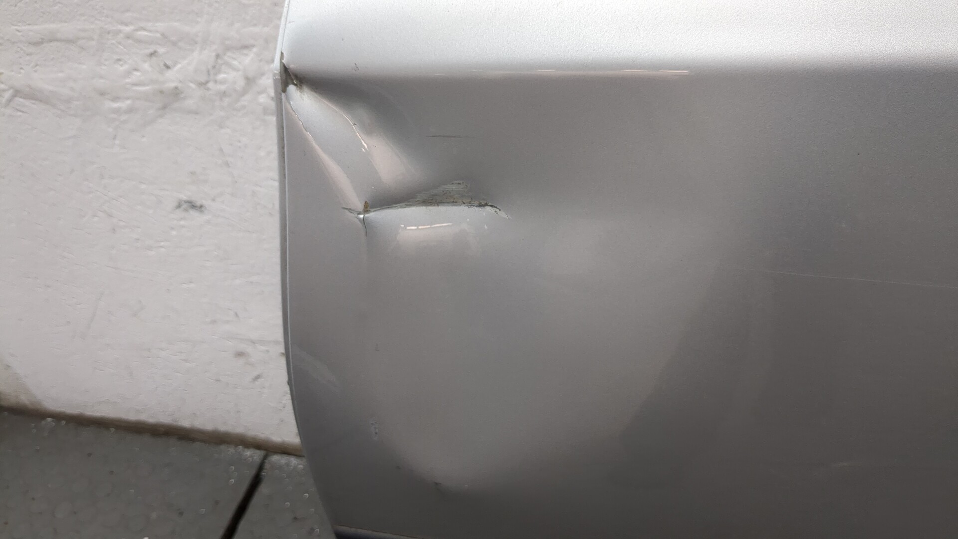 Дверь задняя левая