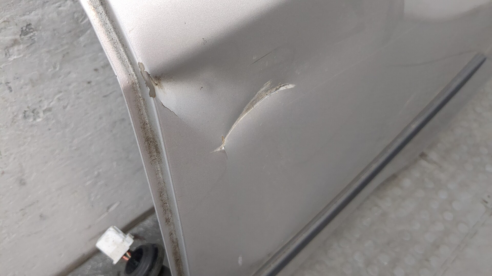 Дверь задняя левая