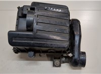 1370068DA1 Корпус воздушного фильтра Suzuki Grand Vitara 1997-2005 9210484 #1