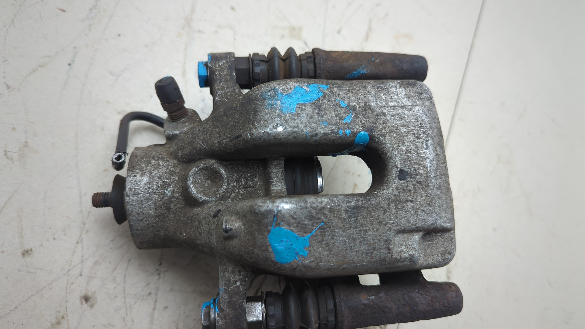 Суппорт задний правый