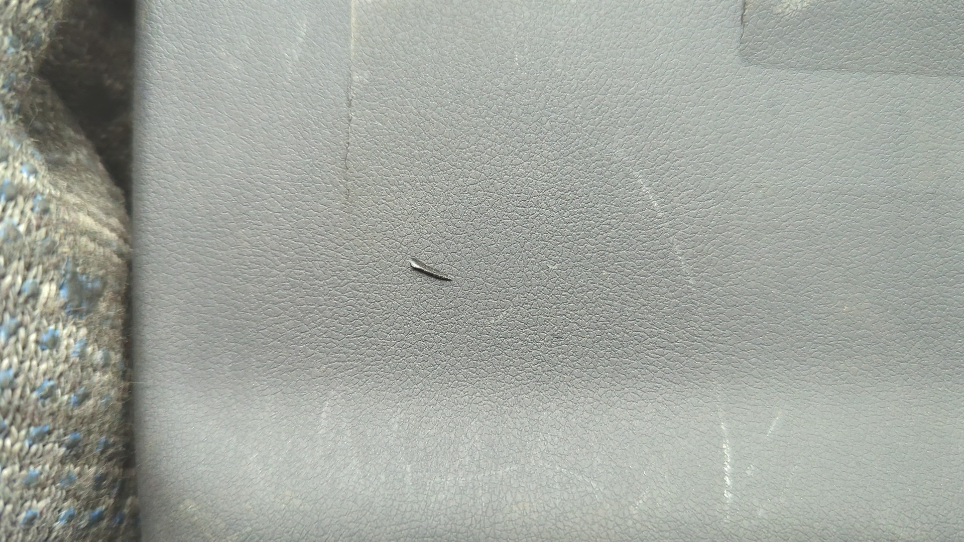 Кожух рулевой колонки