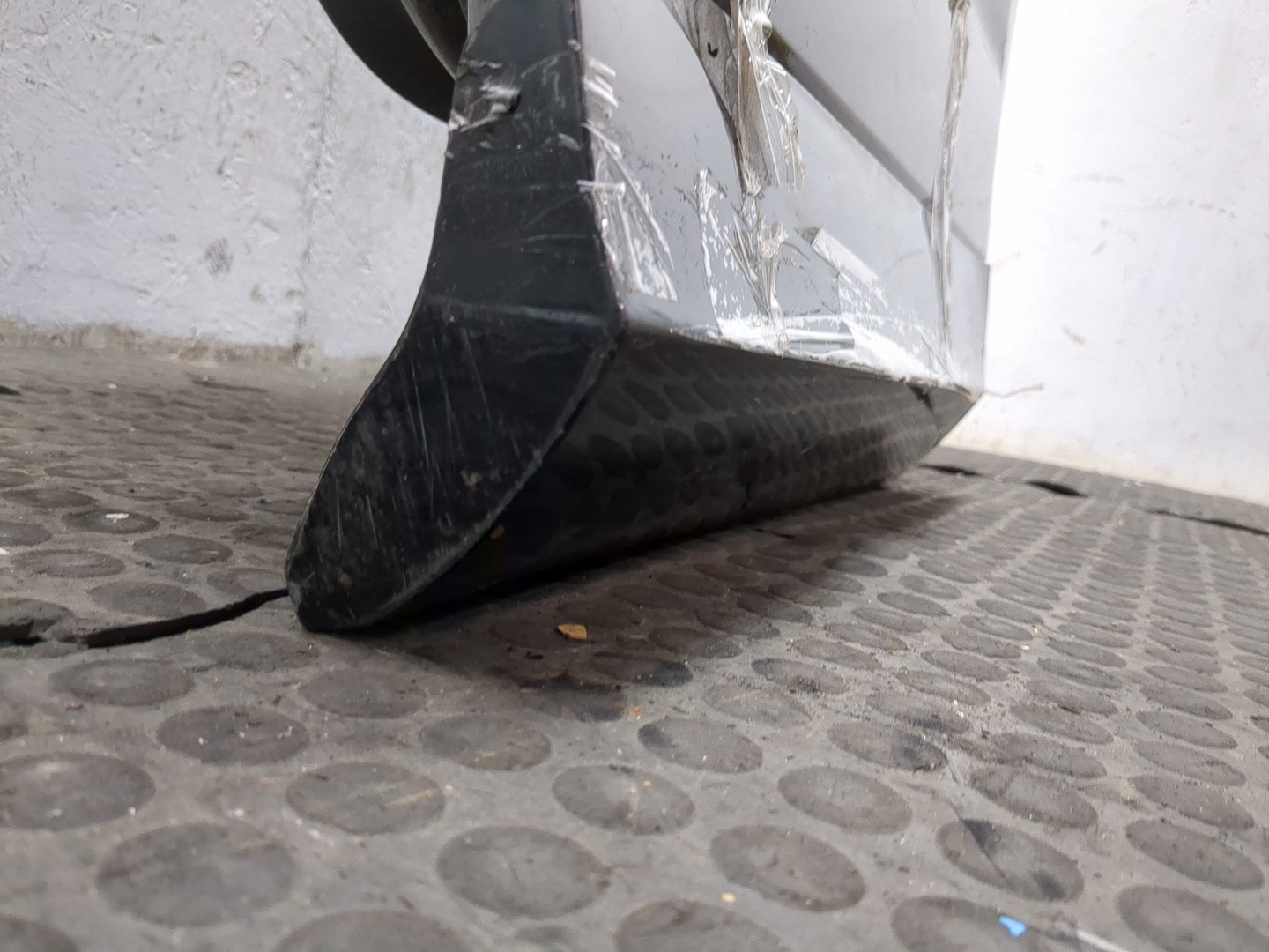 Дверь задняя левая