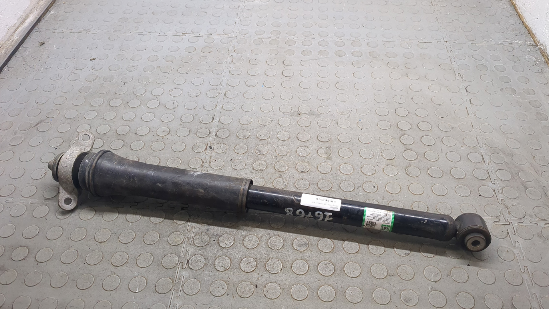 Амортизатор задний (стойка)