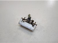  Ручка крышки багажника Mitsubishi Pajero / Montero 2000-2006 9234057 #1