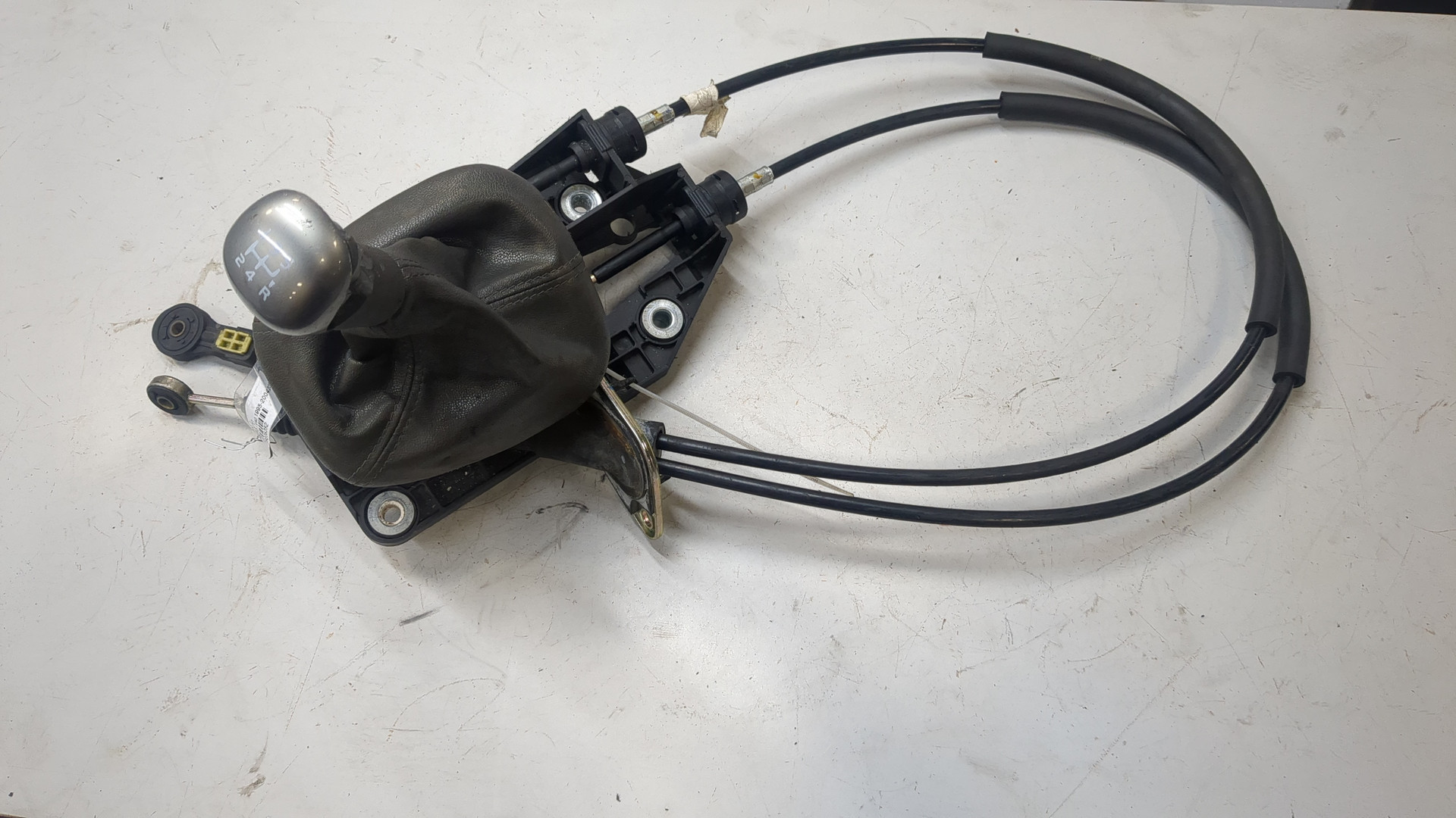 Кулиса МКПП / АКПП