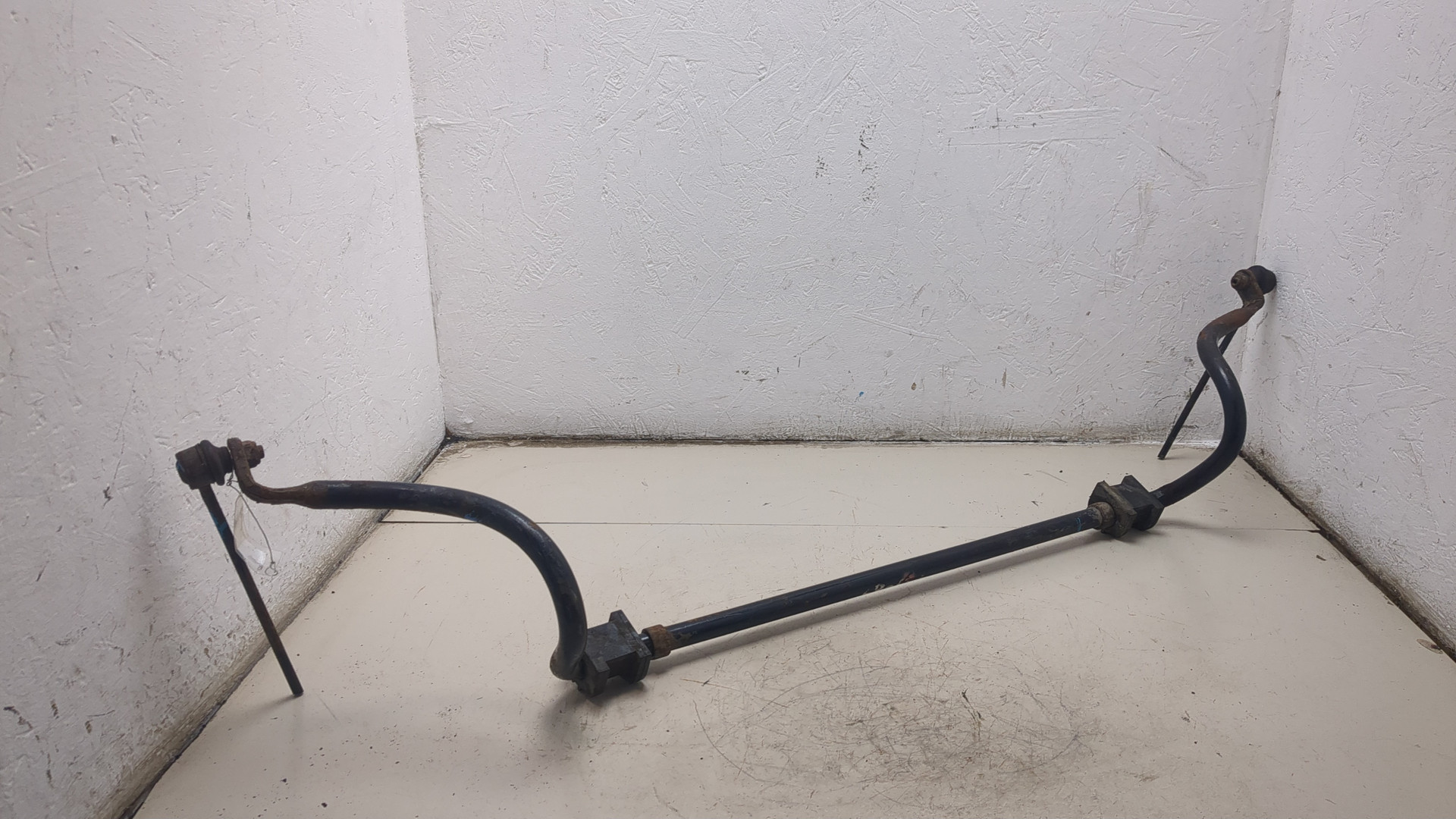 Стабилизатор передний