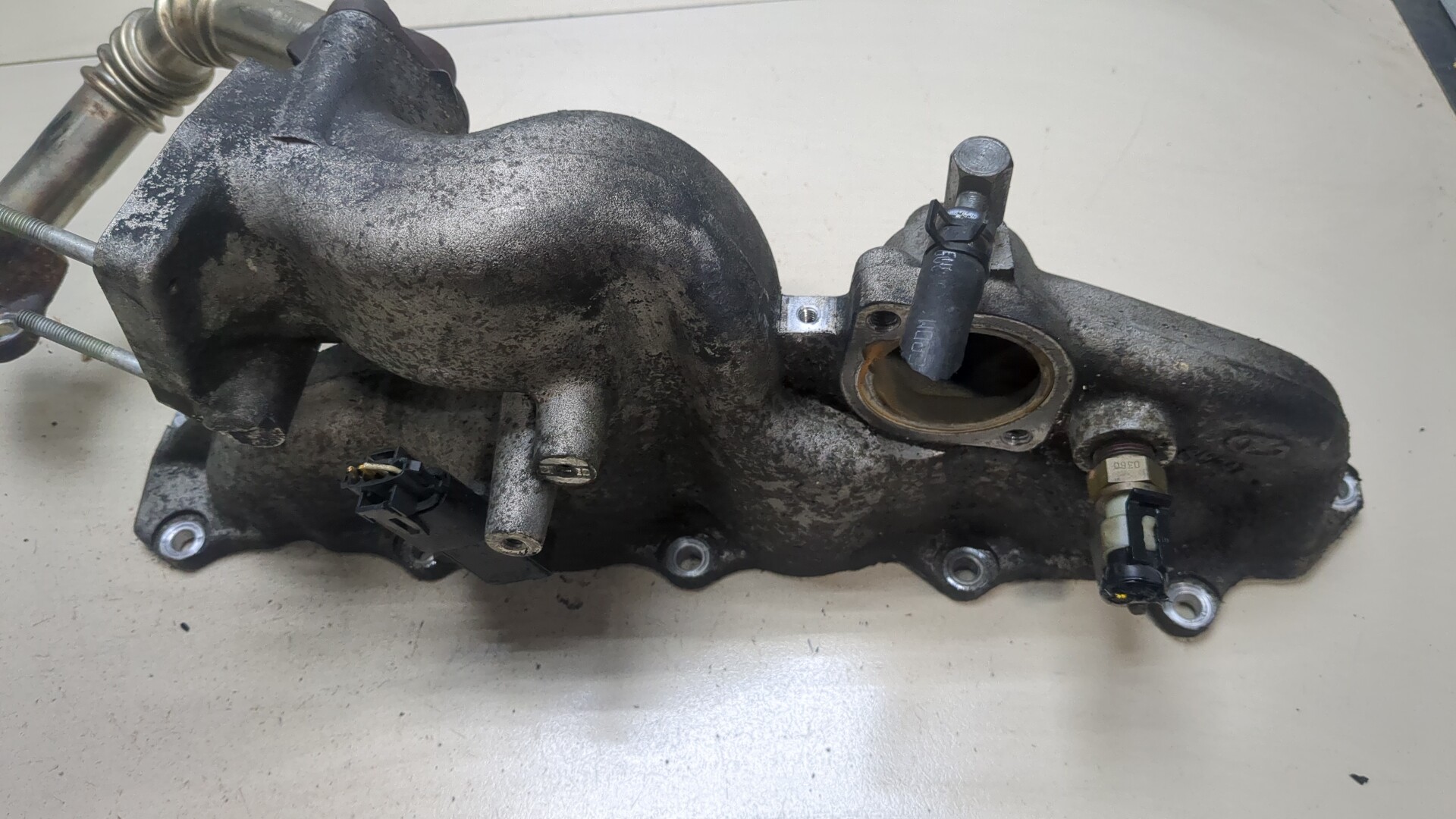 Коллектор впускной