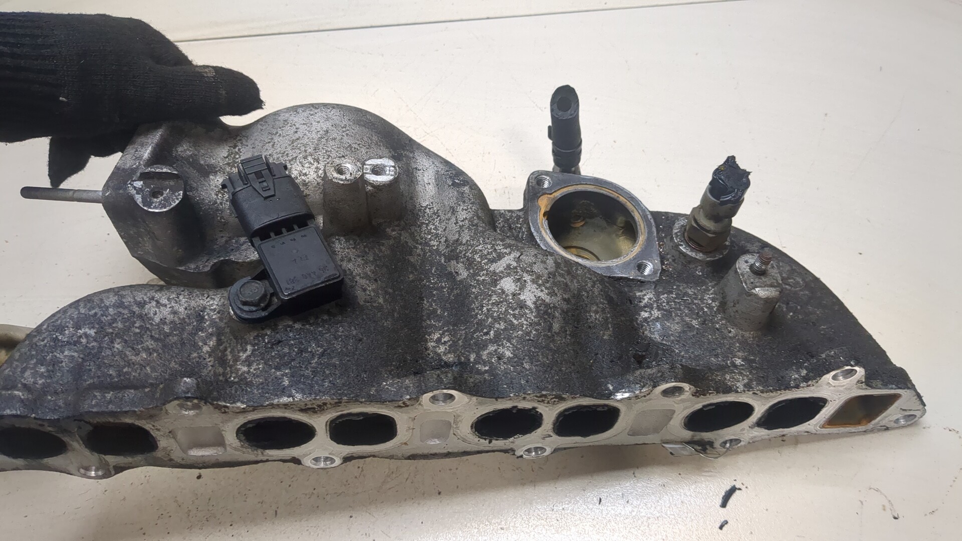 Коллектор впускной