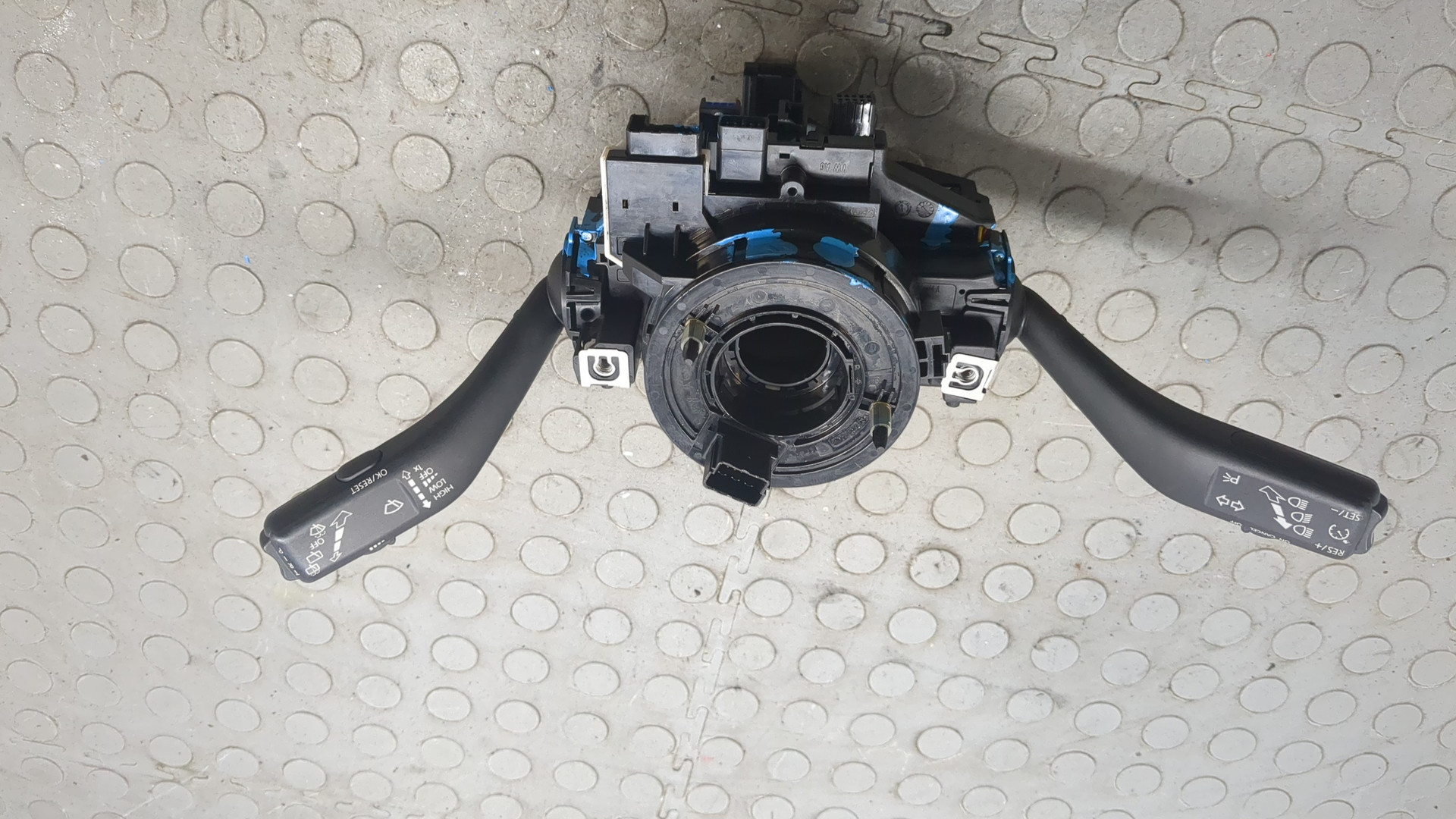 Переключатель подрулевой