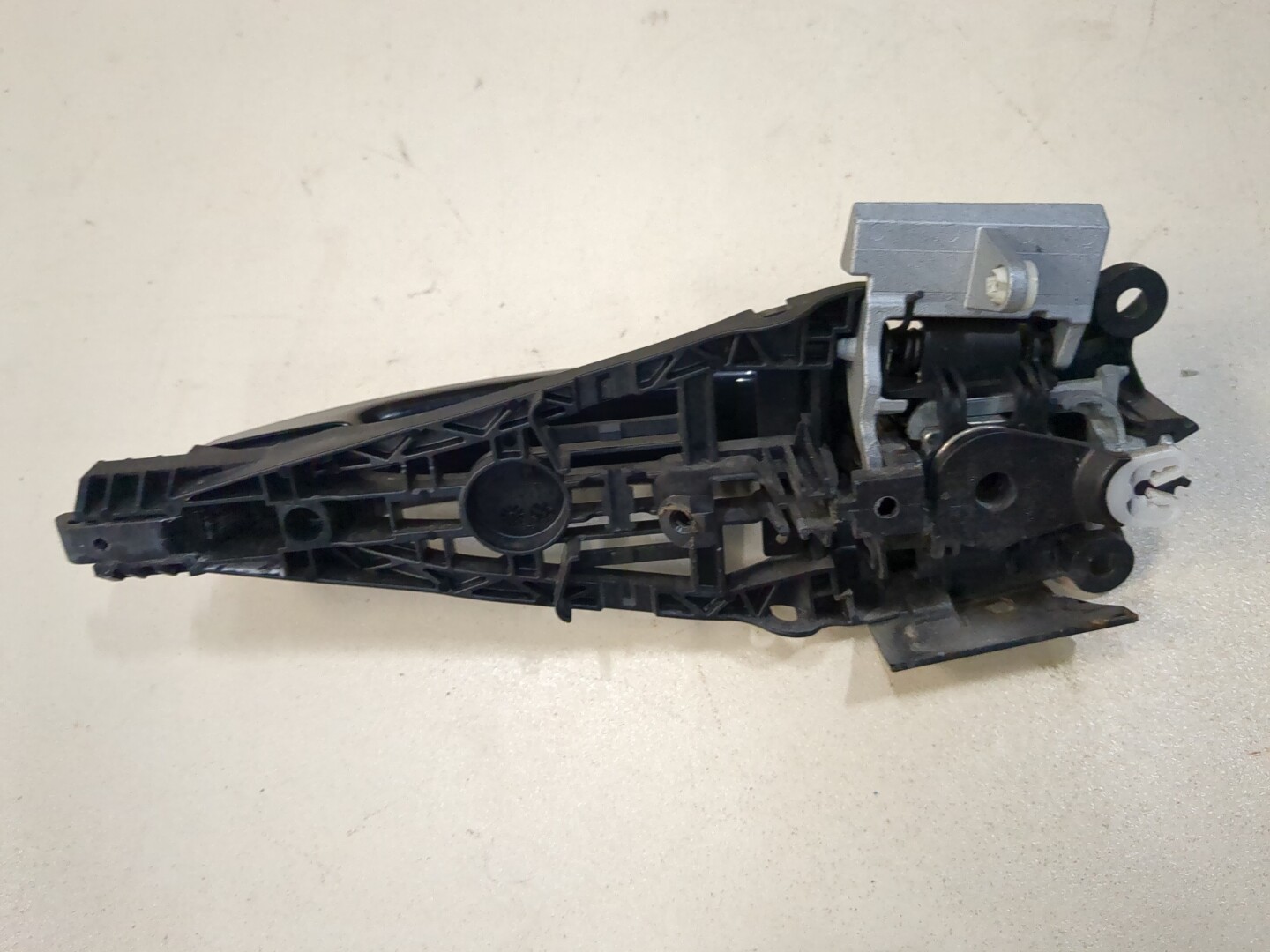 Ручка двери наружная