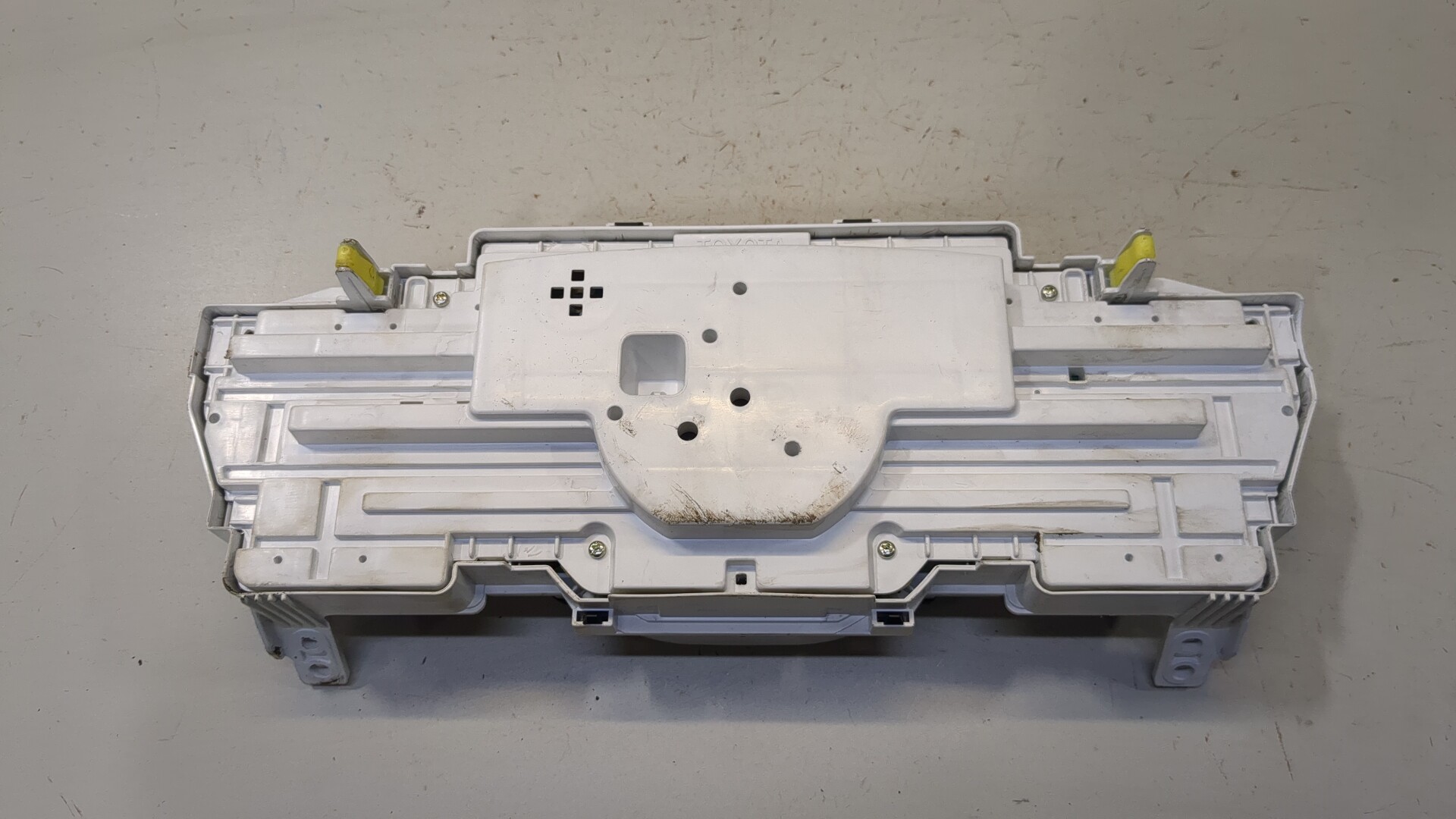 Панель приборов