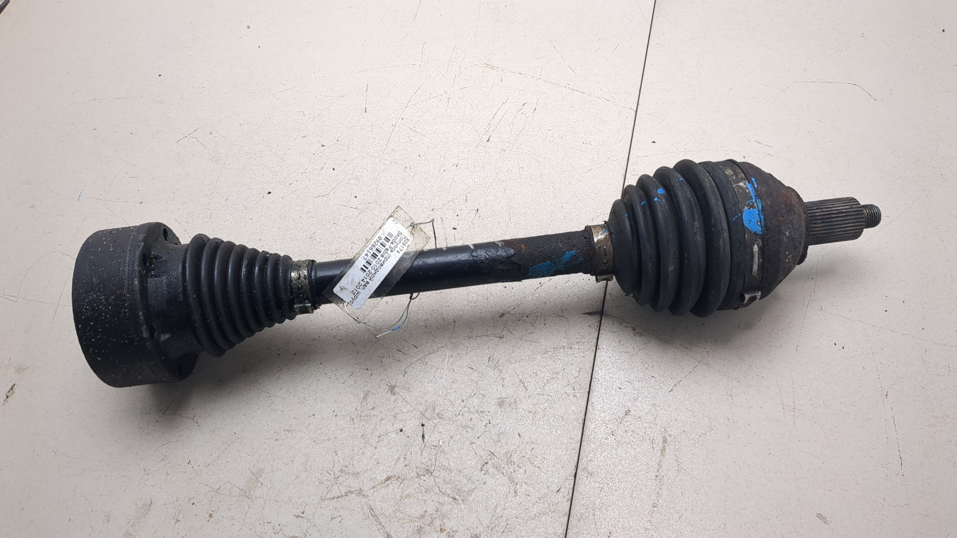Полуось передняя левая
