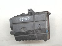 84208257 Корпус воздушного фильтра Cadillac Escalade 3 2006-2014 9268540 #2