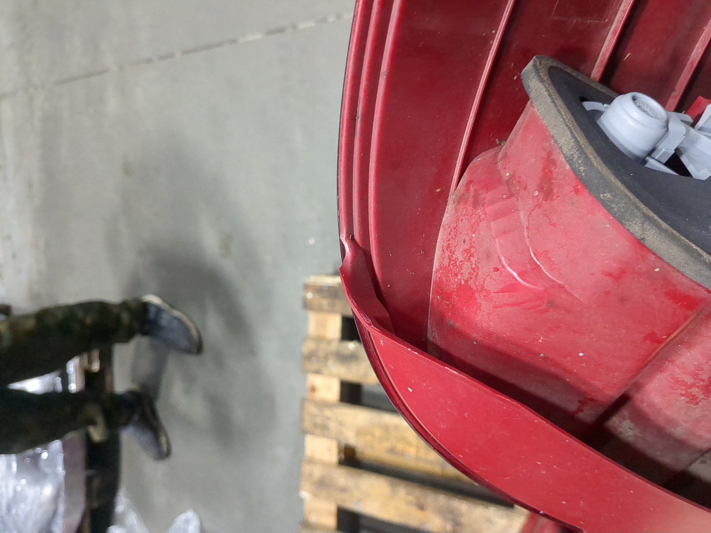 Фонарь задний левый