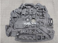 31657646 Накладка декоративная на ДВС Volvo V60 2018- 9289509 #3