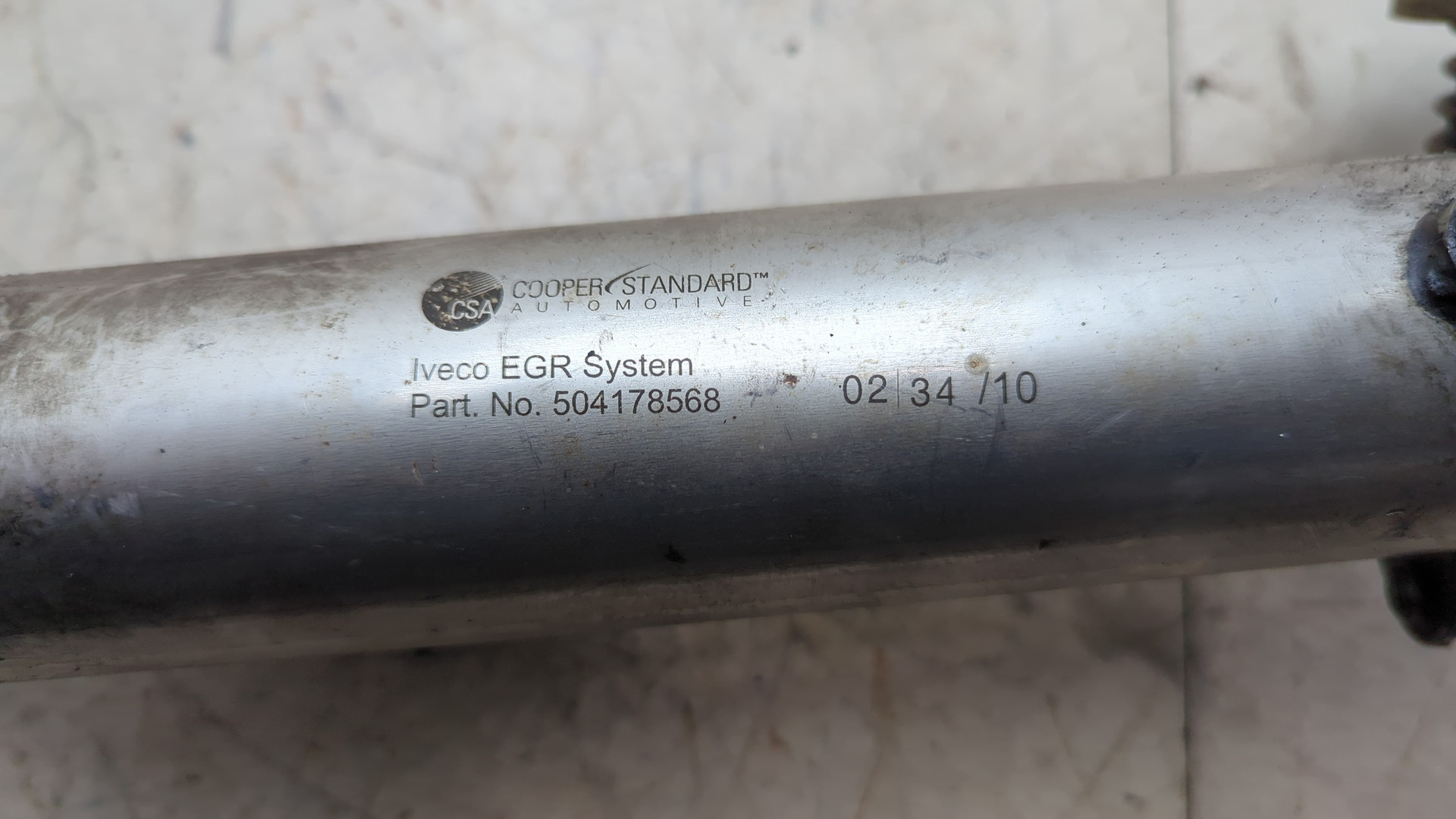 Тройник вентиляции картерных газов