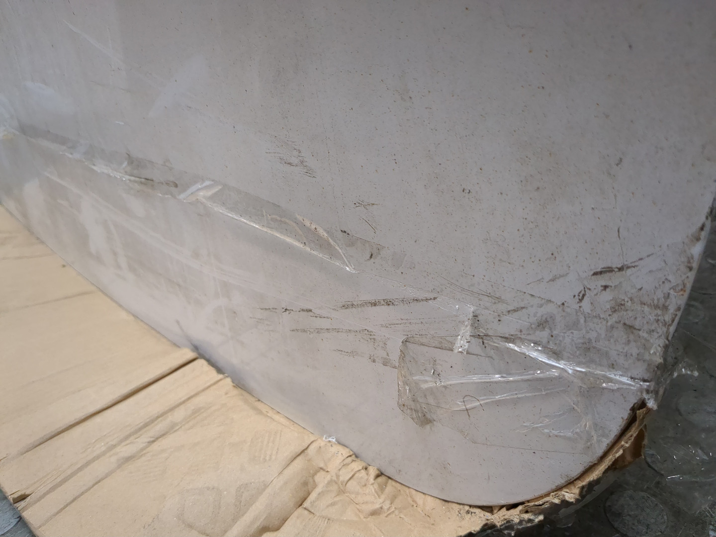 Дверь багажника правая