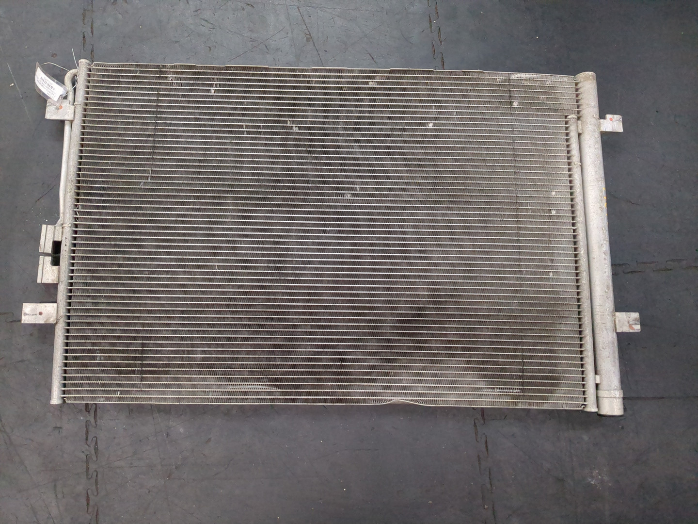 Радиатор кондиционера / конденсер
