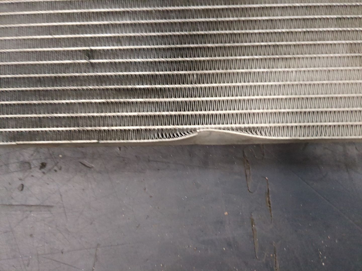 Радиатор кондиционера / конденсер