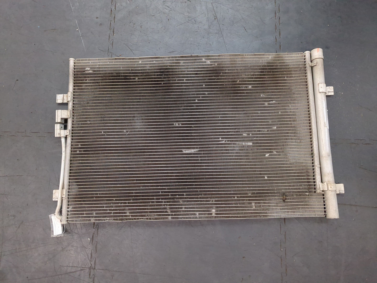 Радиатор кондиционера / конденсер