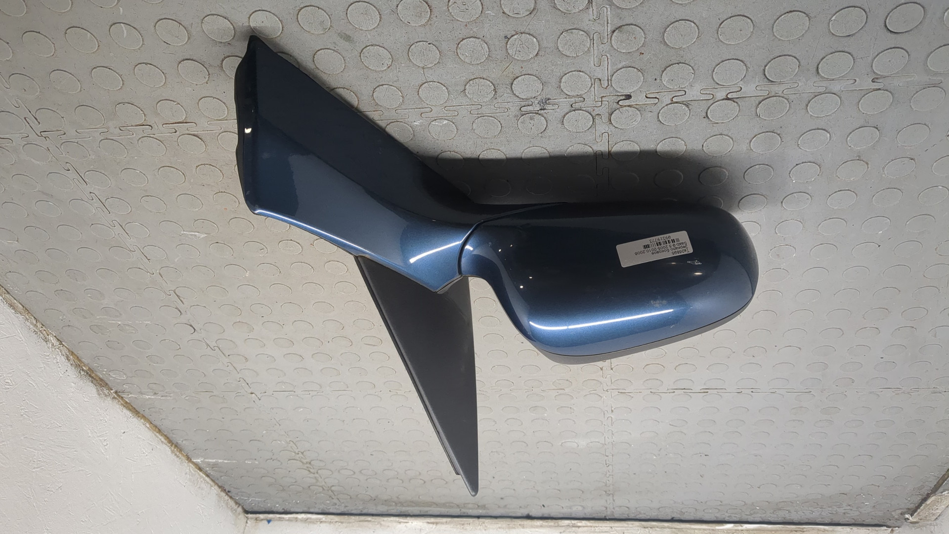 Зеркало правое электрическое