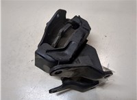  Подушка крепления двигателя Mitsubishi Pajero / Montero 2000-2006 9320807 #2