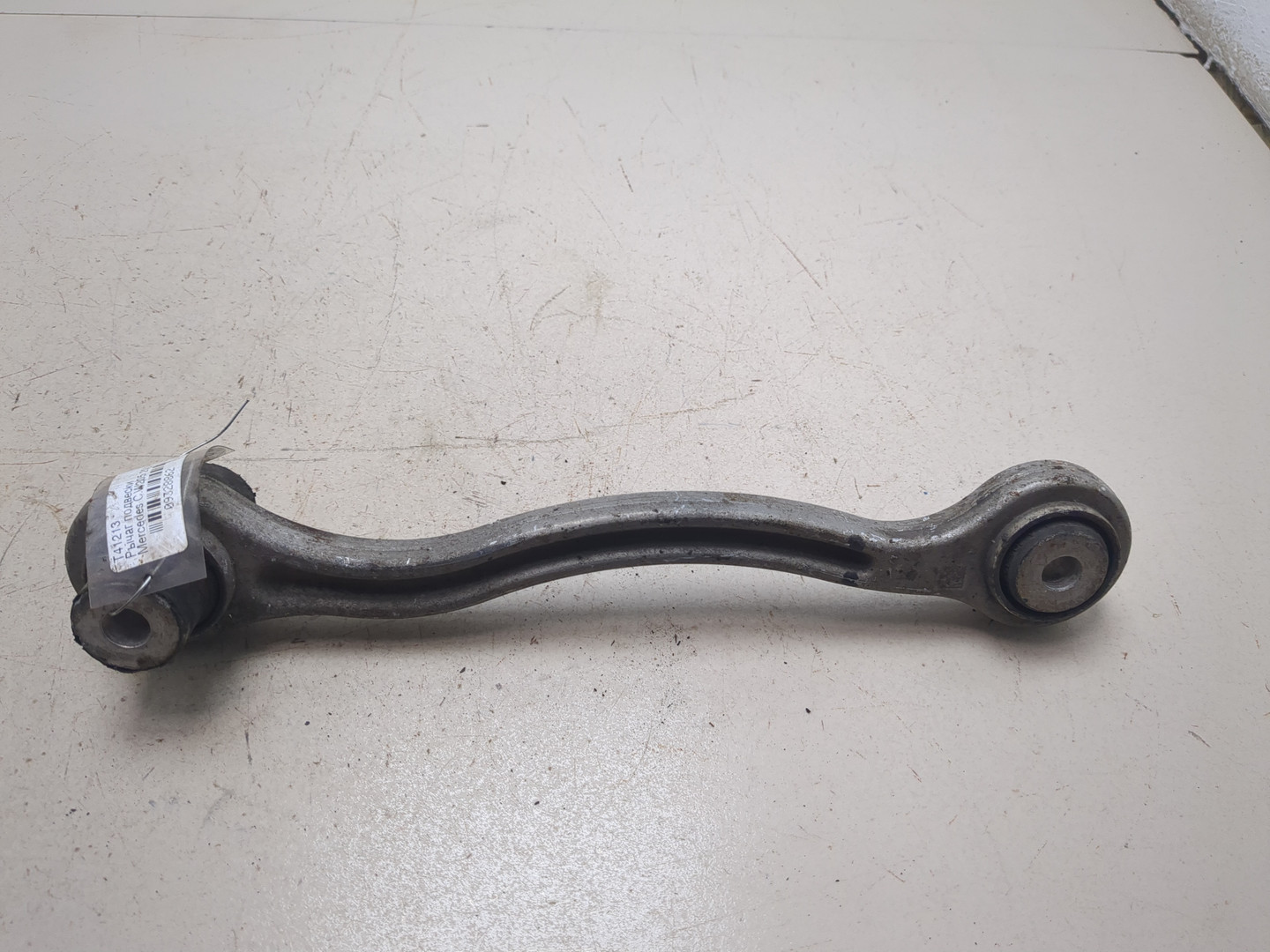 Рычаг задний левый