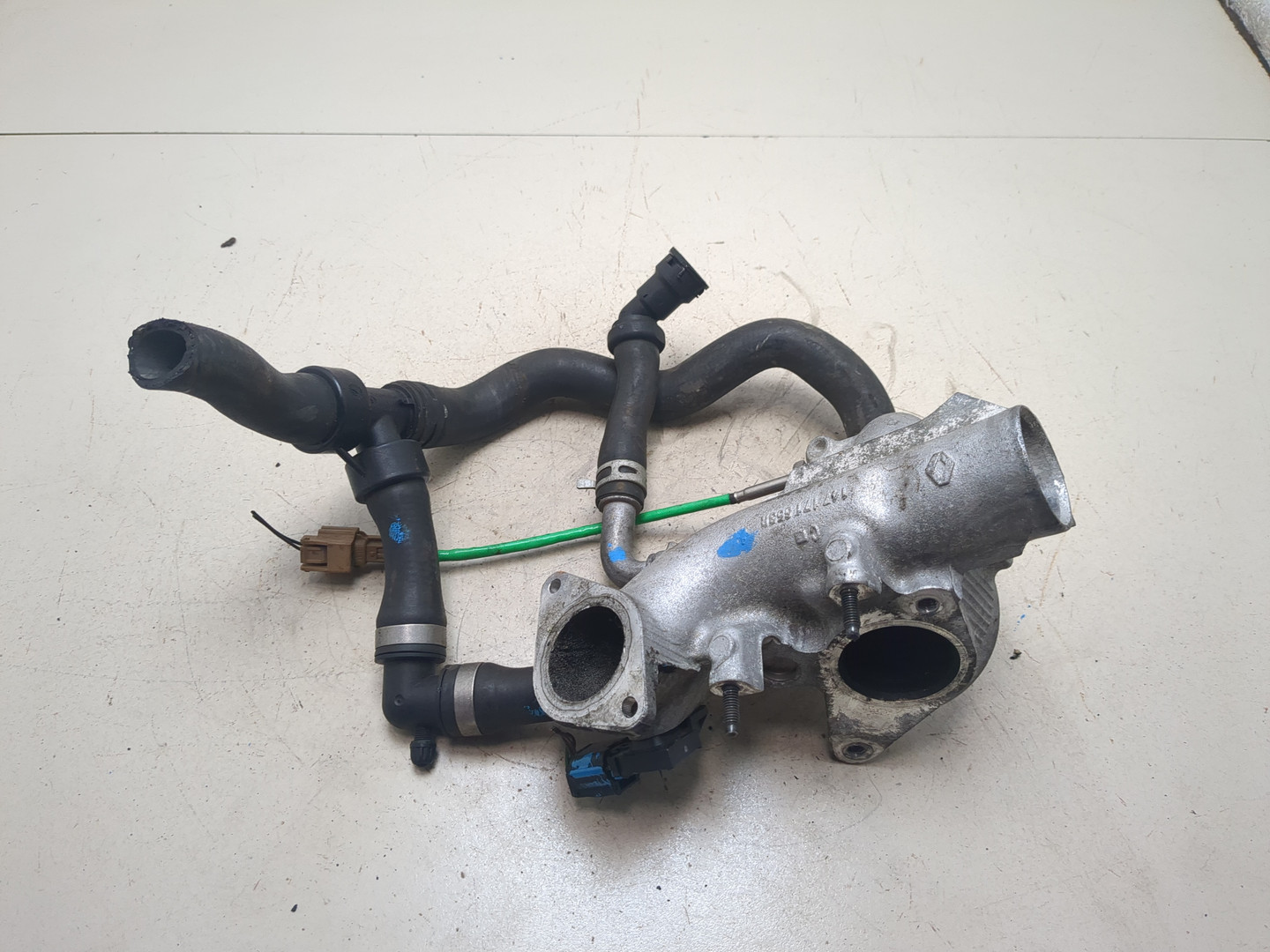 Коллектор впускной