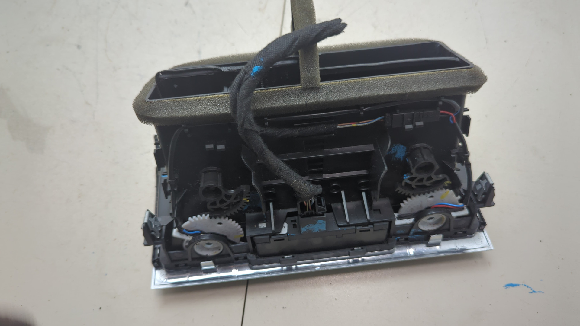 Дефлектор воздушный