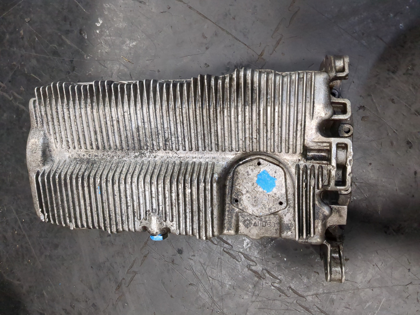 Поддон масляный двигателя (картер)