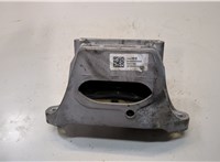 84447812 Подушка крепления КПП Chevrolet Equinox 2017- 9368824 #2