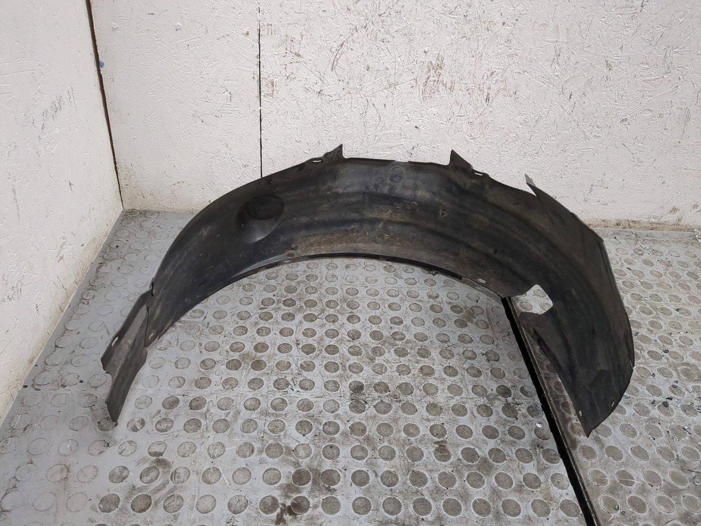 Локер передний левый