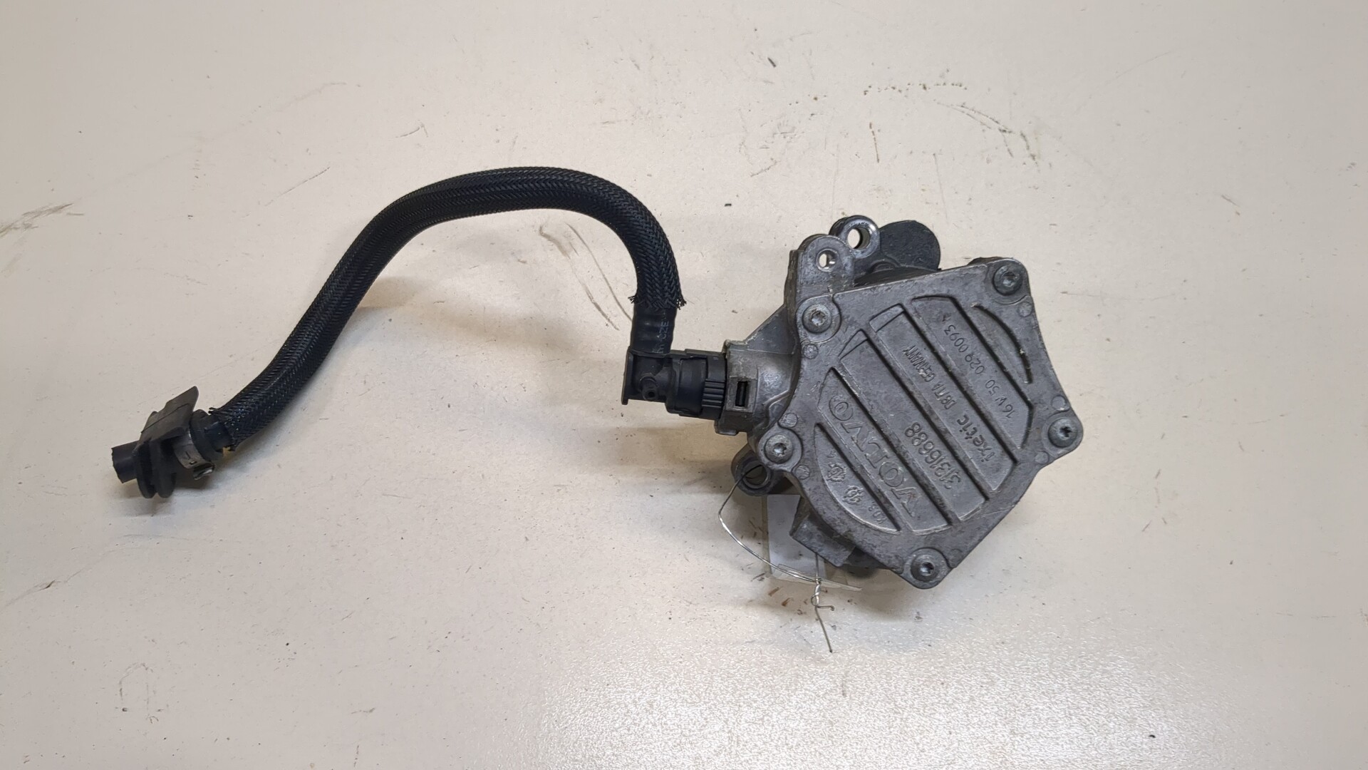 Насос вакуумный