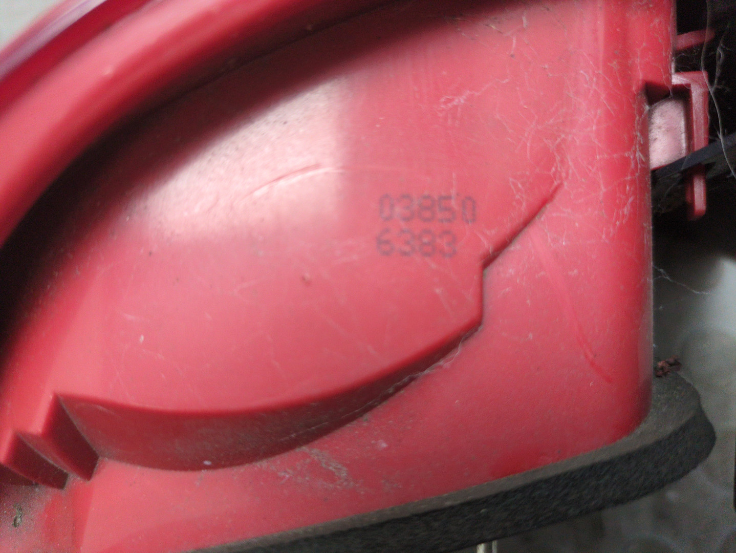 Фонарь задний правый