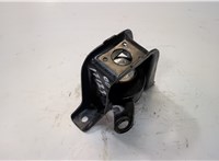  Подушка крепления двигателя Toyota Matrix 2002-2008 9390167 #1