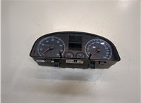  Щиток приборов (приборная панель) Volkswagen Touran 2003-2006 9399640 #1