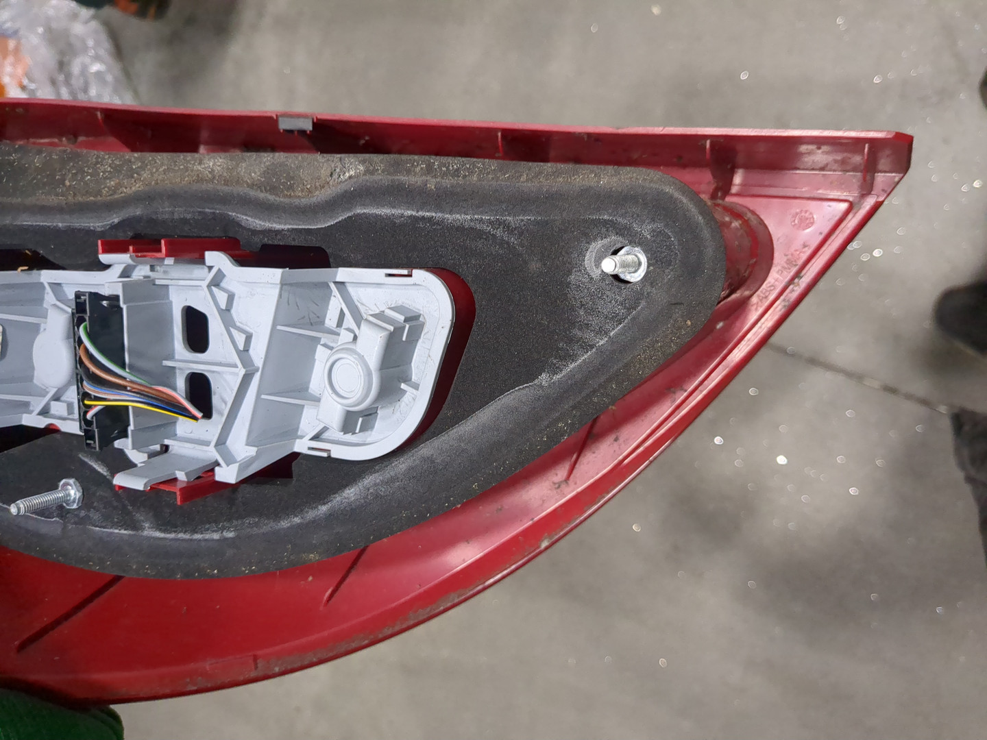 Фонарь задний правый