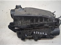  Корпус воздушного фильтра Toyota Yaris 2011-2014 9406189 #1